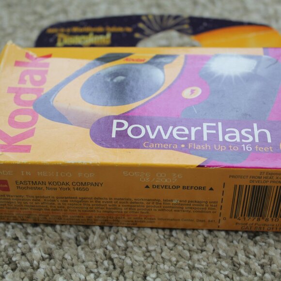 Kodak Power Flash Camera 27 Vintage Expired 2007 NEW Open Box - Picture 5 of 6